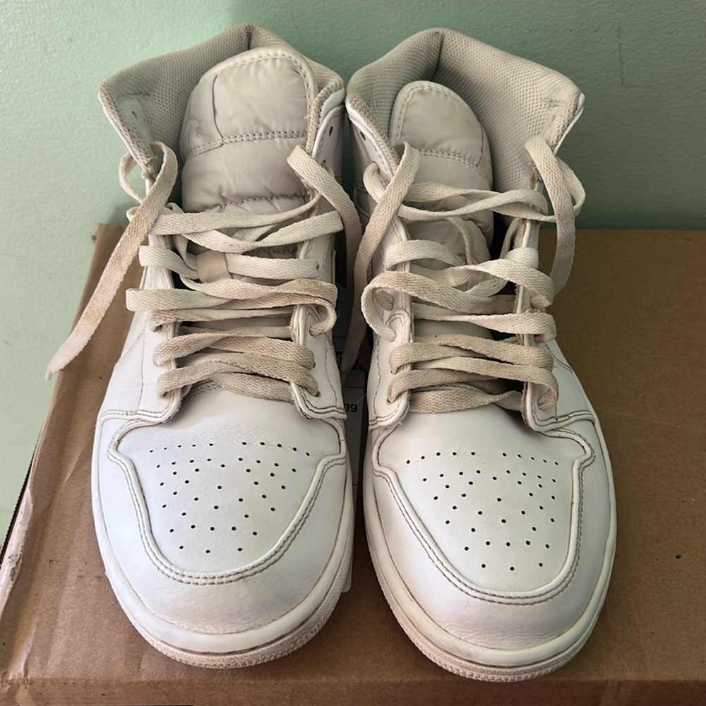 Men’s Nike Air Jordans Size 10.5